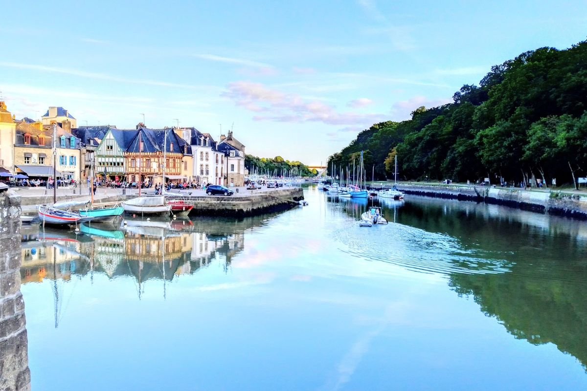 Le Top 10 des hôtels et chambres avec jacuzzi privatif pour un séjour inoubliable dans le Morbihan